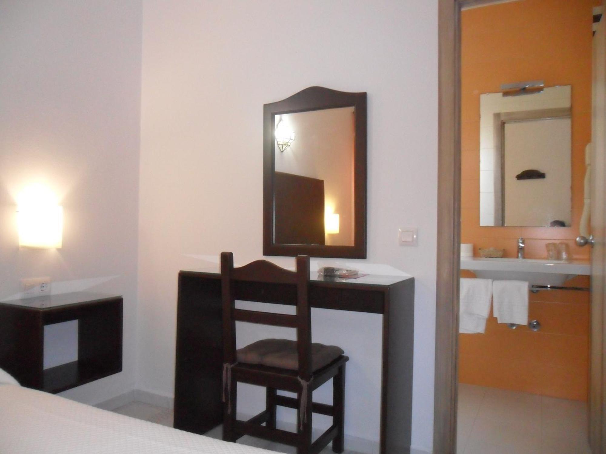 Hostal El Capi ซาโฮรา ห้อง รูปภาพ